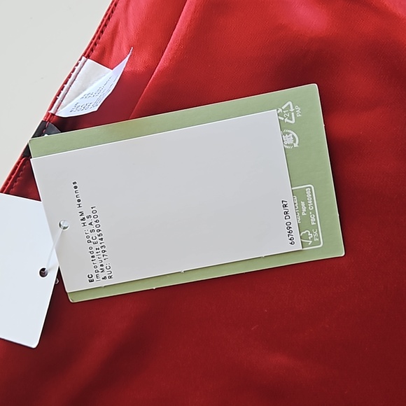 H&M Midi Dress with Sheen in Red - New with Tags (NWT) - Picture 10 of 12